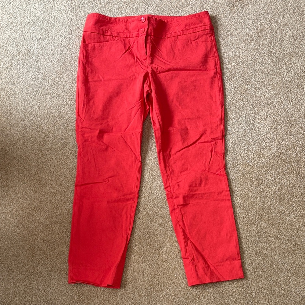 The Limited Red exact Stretch Pants size 8 crop ankle pants